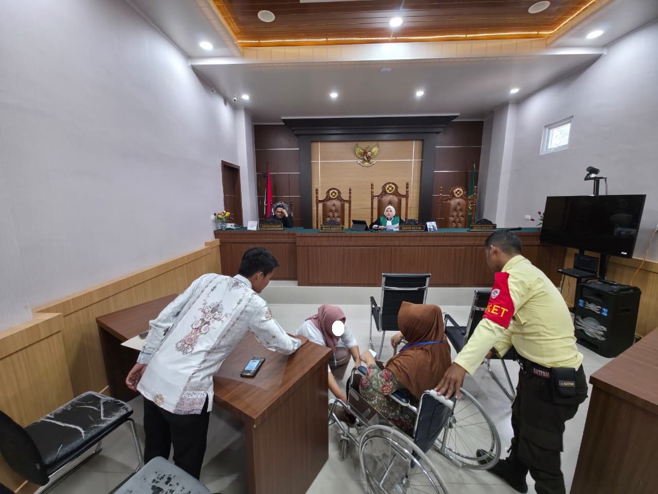 Mahkamah Syar’iyah Kota Subulussalam Hadirkan Sarana Pendukung Disabilitas di Ruang Sidang Mahkamah Syar’iyah Kota Subulussalam Hadirkan Sarana Pendukung Disabilitas di Ruang Sidang